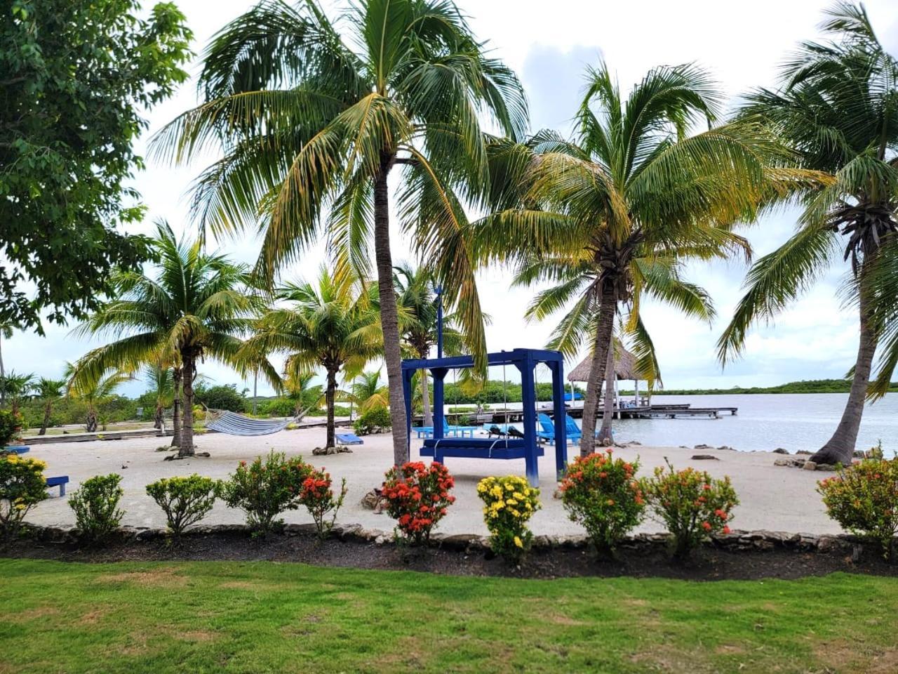 Brahma Blue Resort San Pedro  Exterior photo